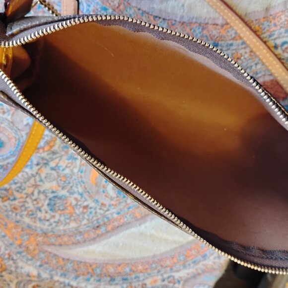 Eva Monogram Clutch with original strap - Picture 11 of 14